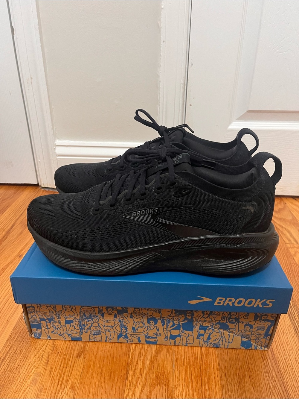Brooks Adrenaline GTS 25 Black Size 12M